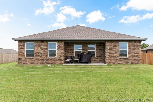 14964 S Poplar Place, Glenpool, OK 74033
