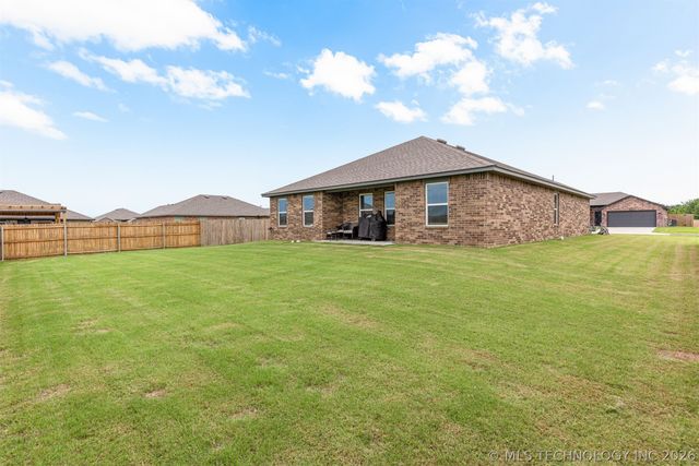 14964 S Poplar Place, Glenpool, OK 74033