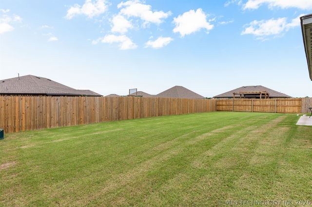 14964 S Poplar Place, Glenpool, OK 74033
