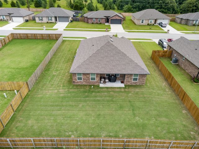 14964 S Poplar Place, Glenpool, OK 74033
