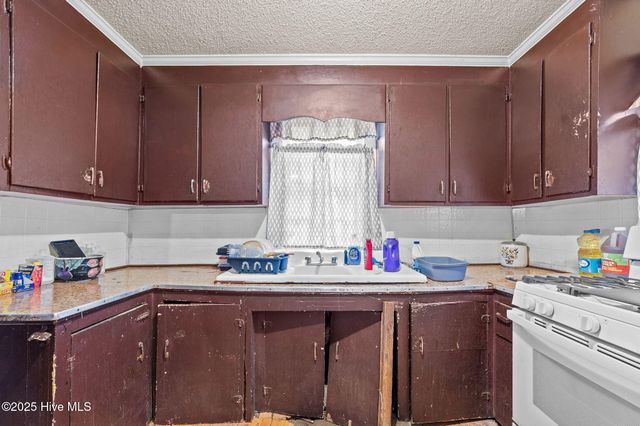 603 N Adkin Street, Kinston, NC 28501