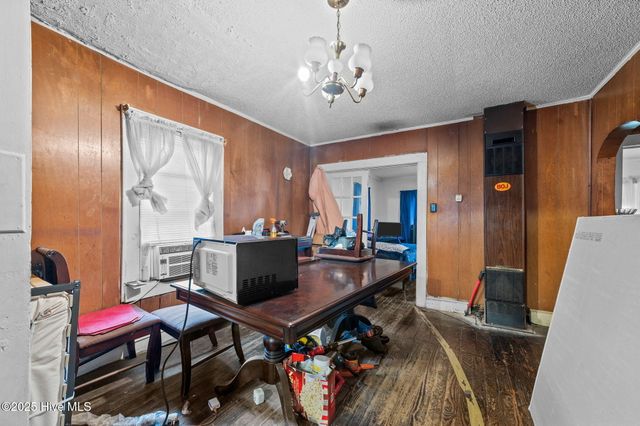 603 N Adkin Street, Kinston, NC 28501