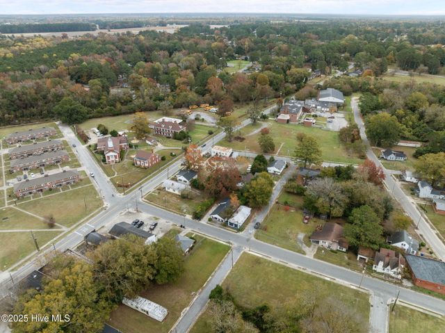 603 N Adkin Street, Kinston, NC 28501