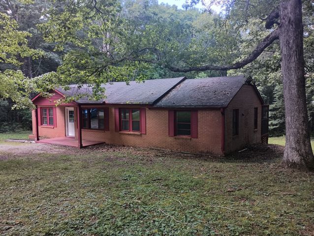 817 Lake Odonnell Rd, Sewanee, TN 37375