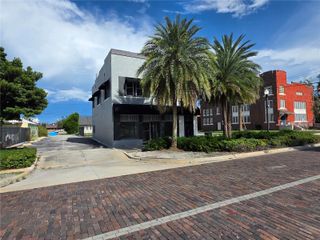 217 S OAK AVENUE, Sanford, FL 32771