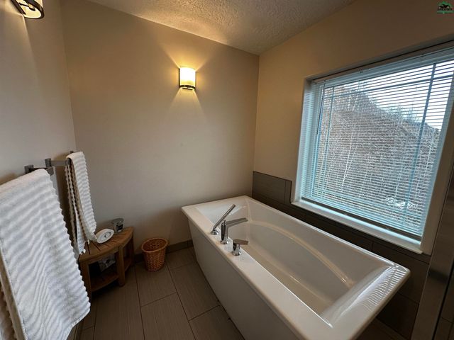 1444 TRAMON AVENUE, North Pole, AK 99705