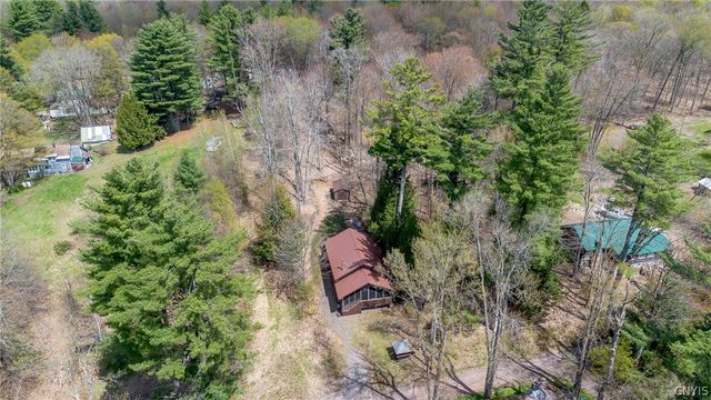 11 Wall Street, Amboy, NY 13028