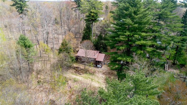 11 Wall Street, Amboy, NY 13028