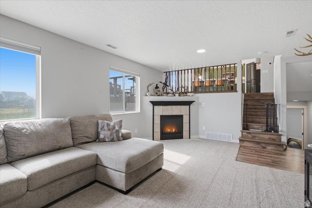 5594 S 6950 W, Hooper, UT 84315