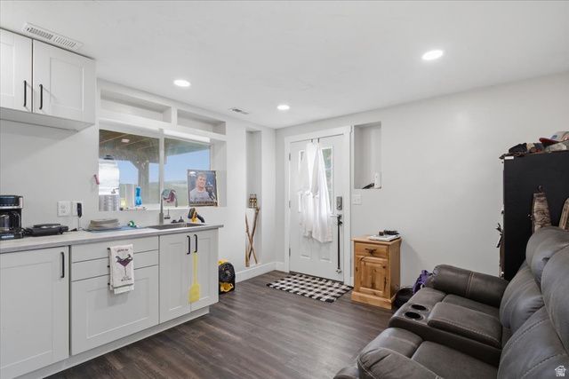 5594 S 6950 W, Hooper, UT 84315