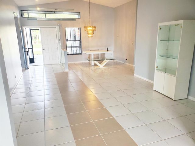 8910 Boatswain Drive 8910, Boynton Beach, FL 33436