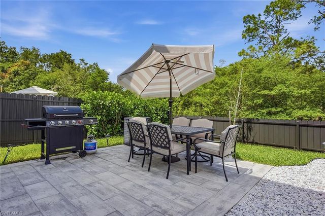 3384 Canal ST, Naples, FL 34112