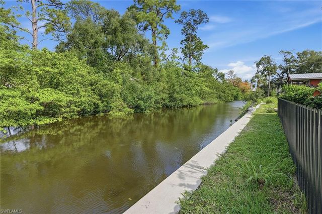 3384 Canal ST, Naples, FL 34112