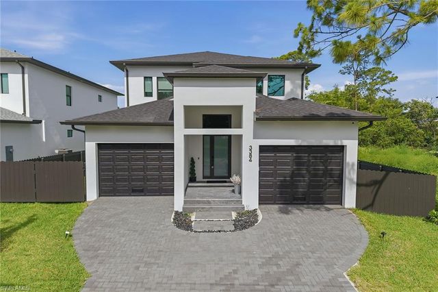 3384 Canal ST, Naples, FL 34112