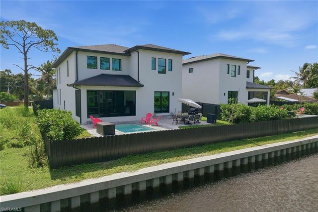 3384 Canal ST, Naples, FL 34112
