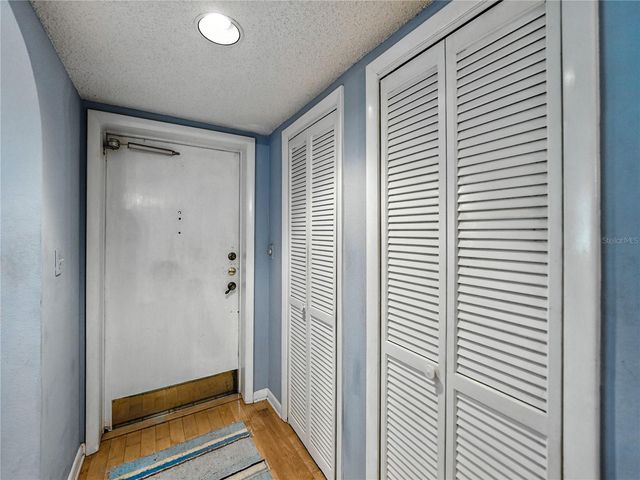 9201 VILLAGE DRIVE I-21, Lake Wales, FL 33898