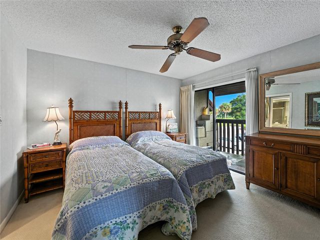 9201 VILLAGE DRIVE I-21, Lake Wales, FL 33898
