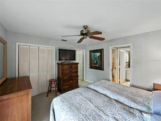 9201 VILLAGE DRIVE I-21, Lake Wales, FL 33898