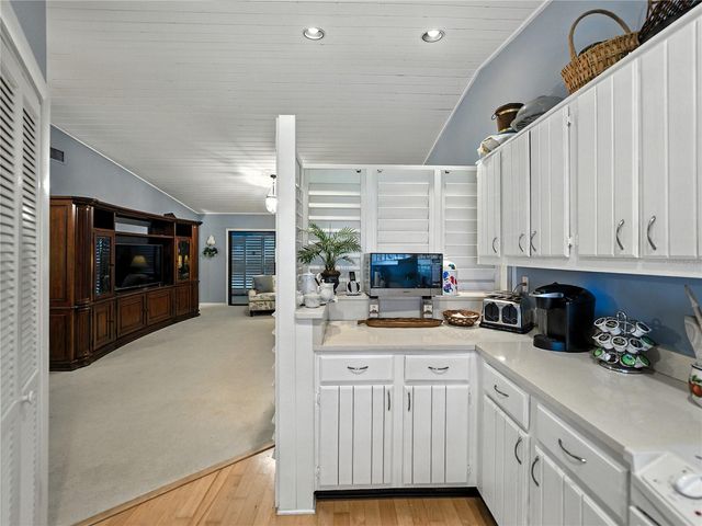 9201 VILLAGE DRIVE I-21, Lake Wales, FL 33898