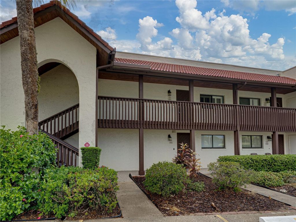 9201 VILLAGE DRIVE I-21, Lake Wales, FL 33898