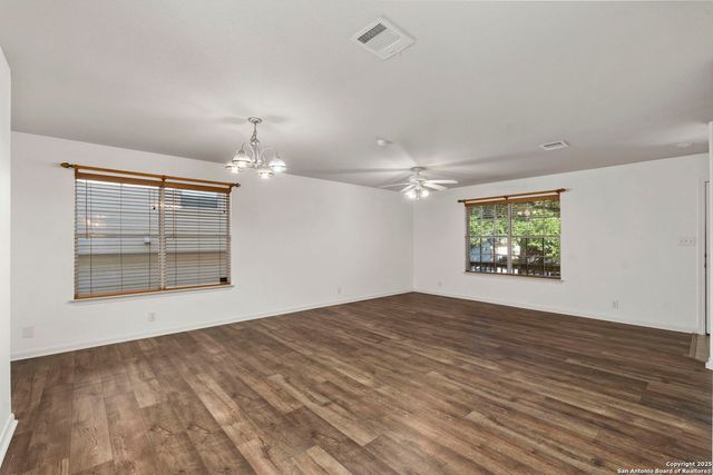 1023 Magnolia Bend, San Antonio, TX 78251