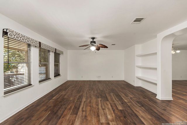 1023 Magnolia Bend, San Antonio, TX 78251