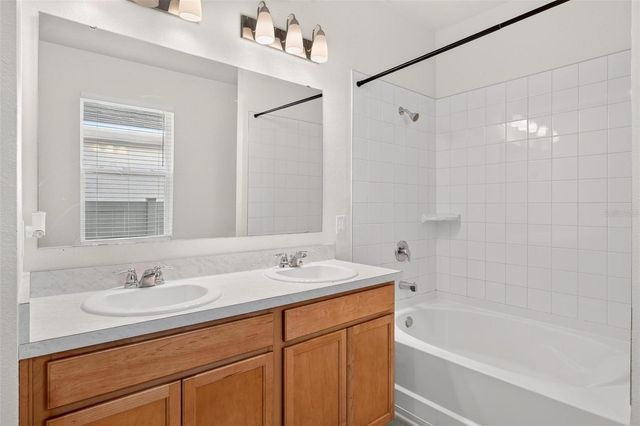 16336 WINDING PRESERVE CIRCLE, Clermont, FL 34714