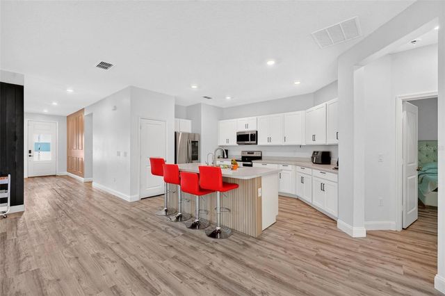 16336 WINDING PRESERVE CIRCLE, Clermont, FL 34714
