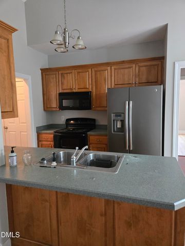 18 Castlewood Drive, Clayton, NC 27520