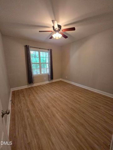 18 Castlewood Drive, Clayton, NC 27520