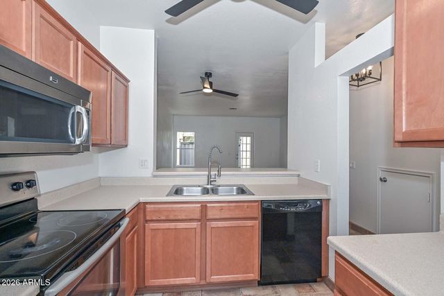 18837 N 34TH Drive 4, Phoenix, AZ 85027