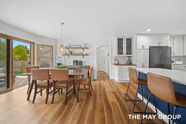 2072 Meadow Valley Court, Grand Rapids, MI 49504