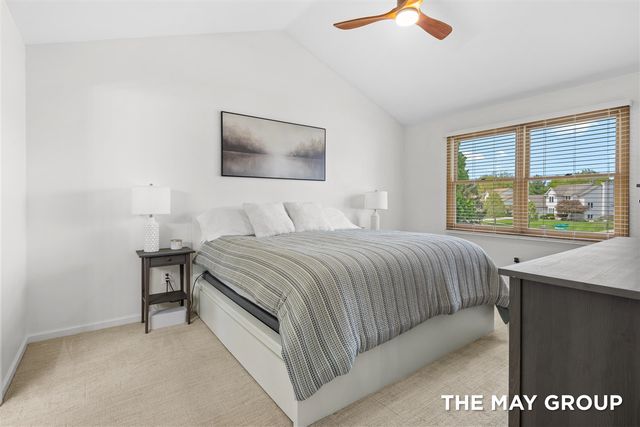 2072 Meadow Valley Court, Grand Rapids, MI 49504