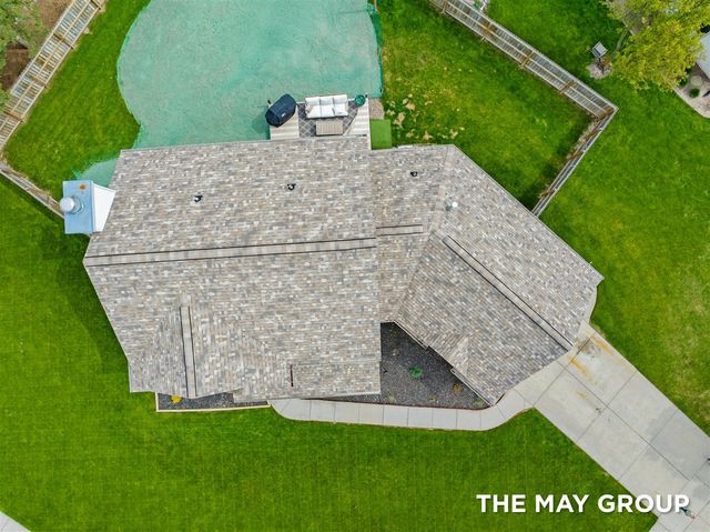 2072 Meadow Valley Court, Grand Rapids, MI 49504