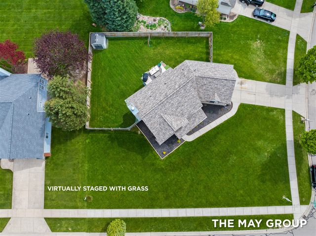 2072 Meadow Valley Court, Grand Rapids, MI 49504