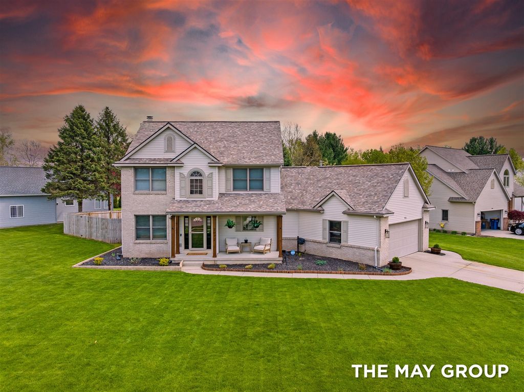 2072 Meadow Valley Court, Grand Rapids, MI 49504