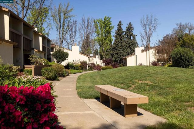 1900 Pomar Way, Walnut Creek, CA 94598