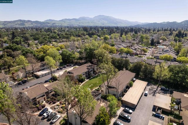 1900 Pomar Way, Walnut Creek, CA 94598