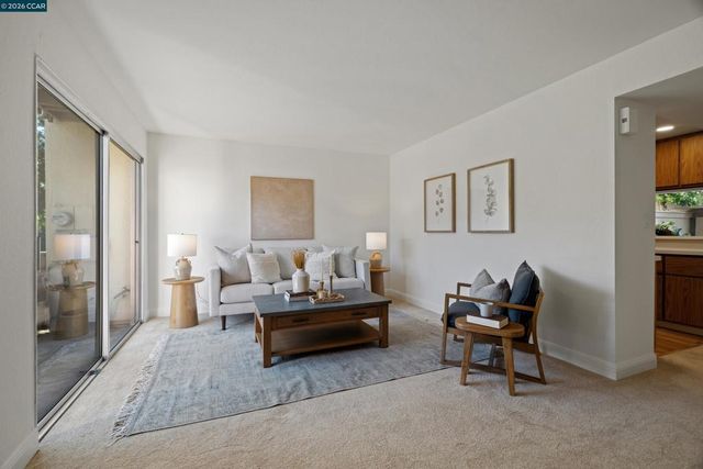 1900 Pomar Way, Walnut Creek, CA 94598