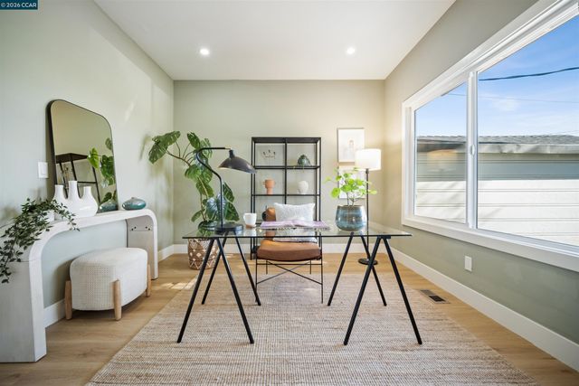 1917 Sanford Ave, San Pablo, CA 94806