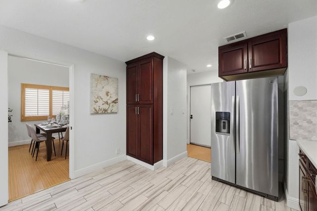 4862 Garnet Cmn, Fremont, CA 94555