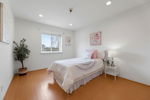 4862 Garnet Cmn, Fremont, CA 94555