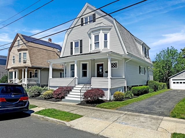40 Archer St, Lynn, MA 01902