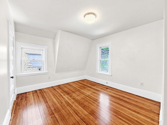 40 Archer St, Lynn, MA 01902
