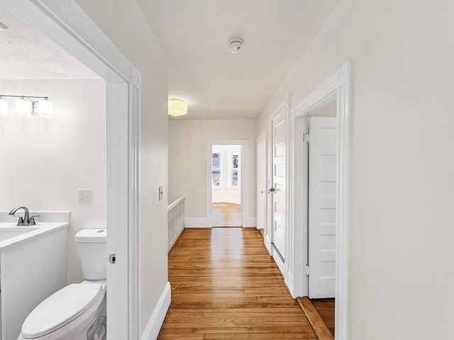 40 Archer St, Lynn, MA 01902