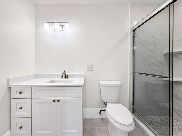 40 Archer St, Lynn, MA 01902