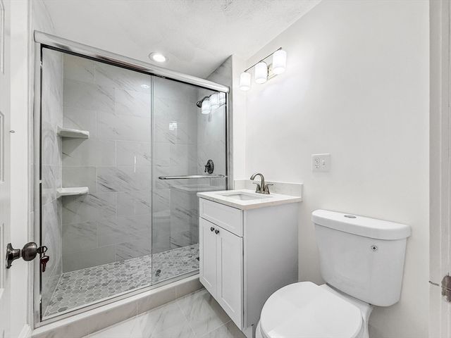 40 Archer St, Lynn, MA 01902