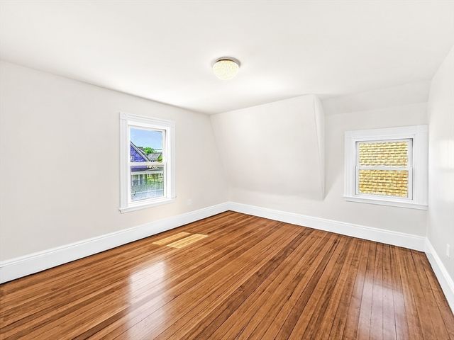 40 Archer St, Lynn, MA 01902