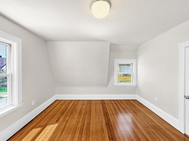 40 Archer St, Lynn, MA 01902
