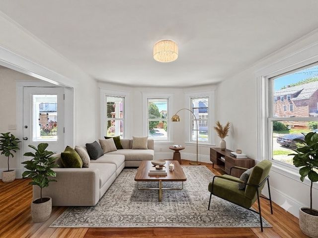40 Archer St, Lynn, MA 01902